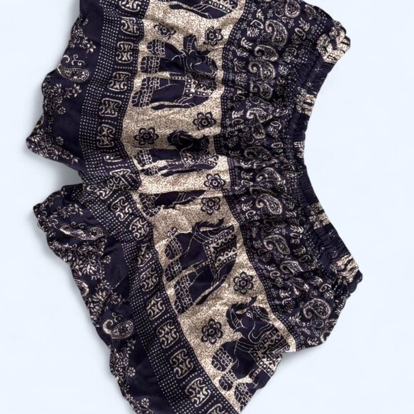 Elephant Shorts - Picture 1 of 2